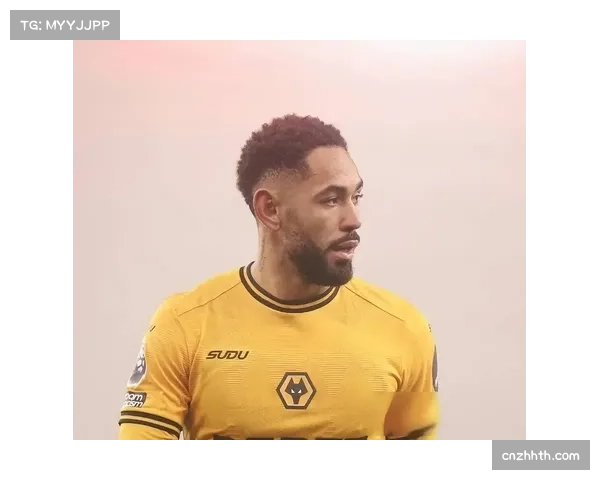 实时:狼队前锋库尼亚因伤被换下,队医初步检查为大腿肌肉问题 实时:狼队前锋库尼亚因伤被换下,队医初步检查为大腿肌肉问题